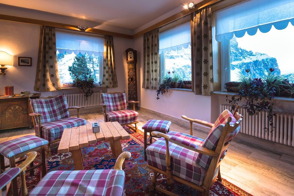 Hotel Cir Selva di Val Gardena Bagian luar foto